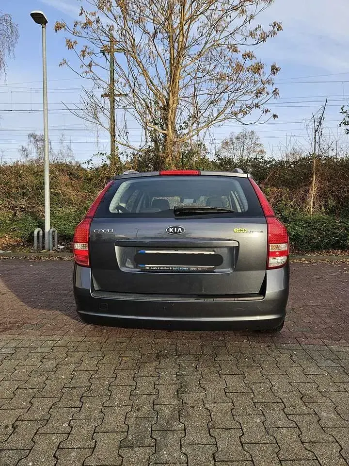 Gebraucht Kia Ceed 126 PS (92 kW) 2009 Kleinwagen