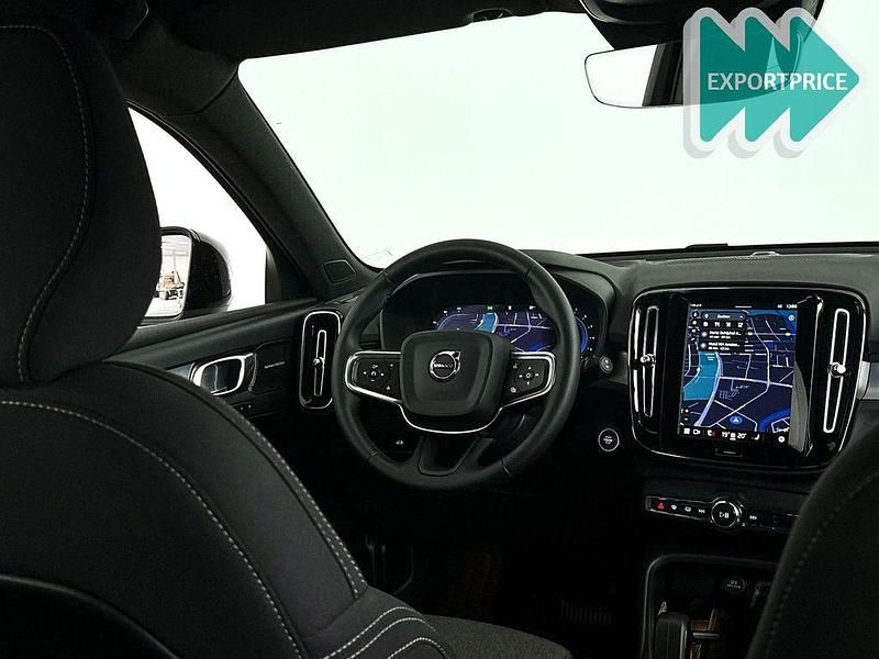 Gebraucht Volvo XC40 Plus 177 PS (130 kW) 2024 Blau SUV