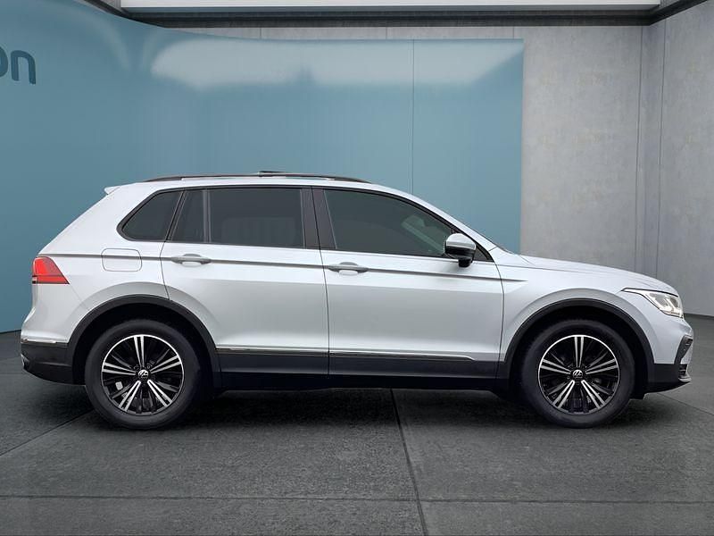 Gebraucht VW Tiguan 150 PS (110 kW) 2024 Silber SUV