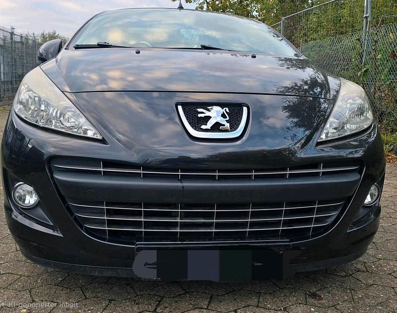 Schwarz Gebraucht 2007 Peugeot 207 CC Cabrio | 2.800 € (Etwas zu teuer) - Bild 1/4