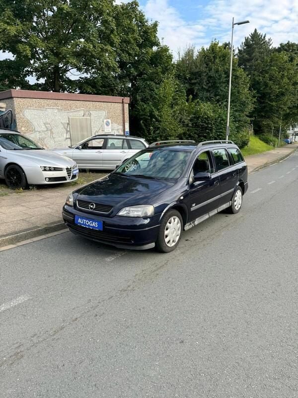 Blau Gebraucht 2003 Opel Astra Kombi | 1.250 € - Bild 1/4