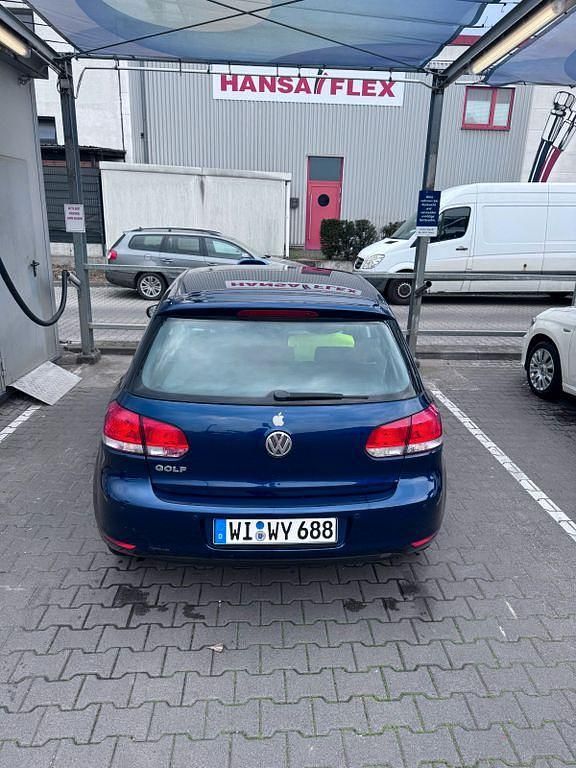 Używany VW Golf VII 80 KM (58 kW) 2012 Niebieski Sedan/Limuzyna