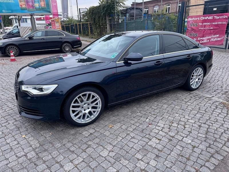 Usado Audi A6 206 HP (151 kW) 2012 Azul Sedan