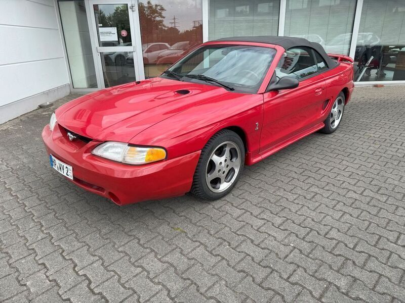 Rot Gebraucht 1997 Ford Mustang Cabrio | 17.850 € (Teuer) - Bild 1/4