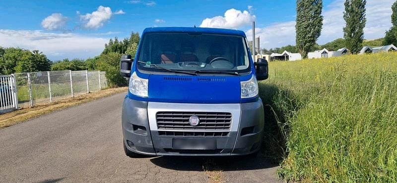 Gebraucht Fiat Ducato 101 PS (74 kW) 2010 Blau Van