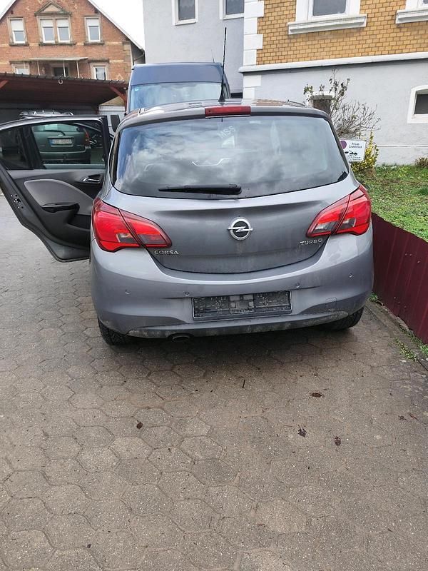 Gebraucht Opel Corsa 101 PS (74 kW) 2015 Grau Kleinwagen