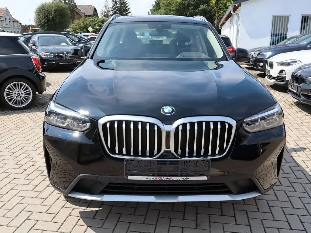 Gebraucht BMW X3 Sport Line 184 PS (135 kW) 2024 Schwarz SUV