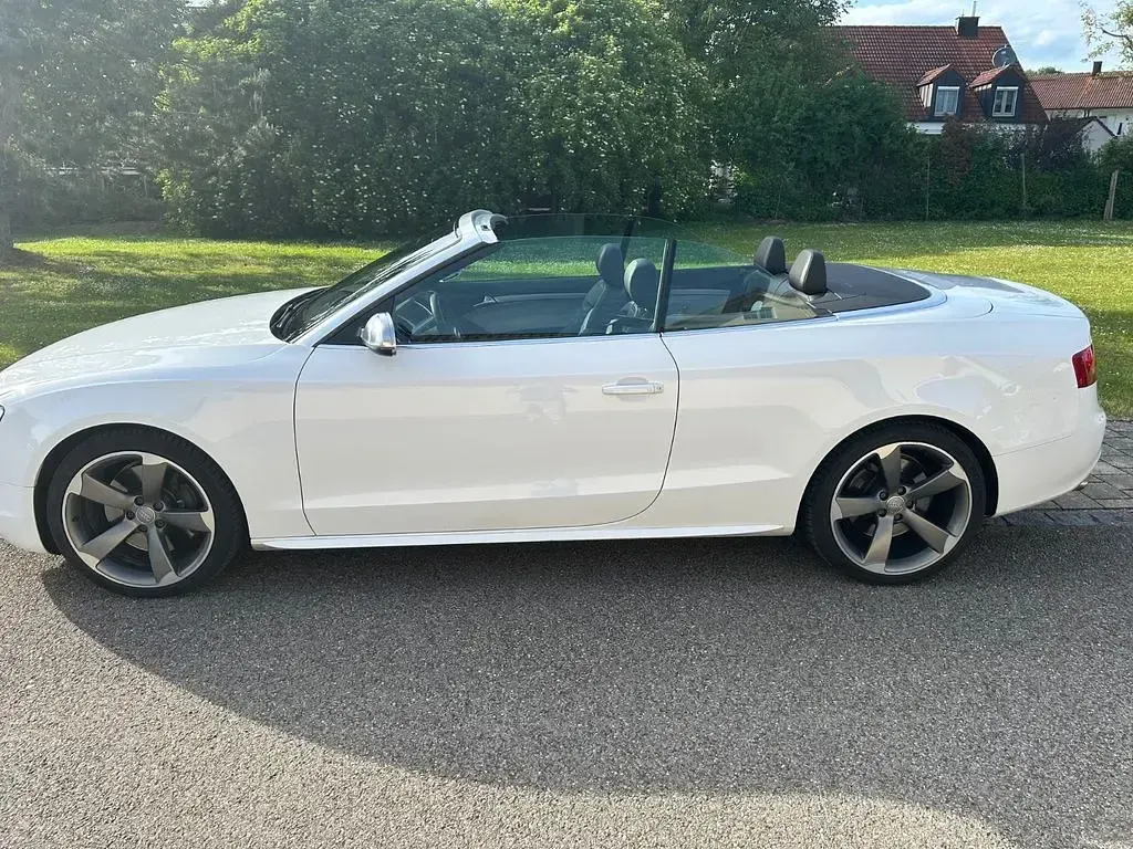 Gebraucht Audi Cabriolet Sport 333 PS (244 kW) 2010 Weiß Cabrio