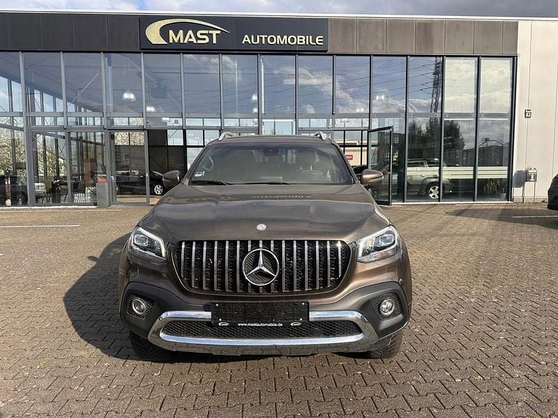 Gebraucht Mercedes X250 Edition 190 PS (139 kW) 2018 Braun Pickup