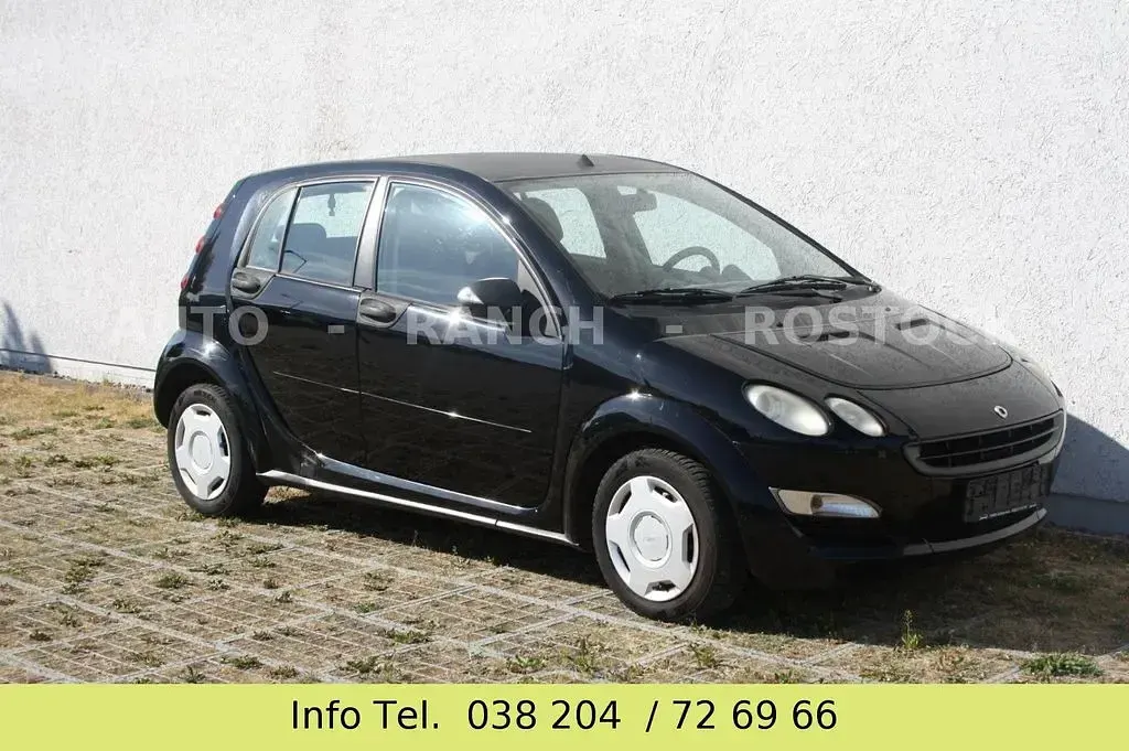 Używany Smart ForFour 68 KM (50 kW) 2004 Czarny Hatchback