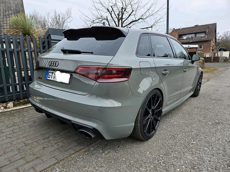 Gebraucht Audi RS3 Performance 367 PS (269 kW) 2016 Grau Limousine