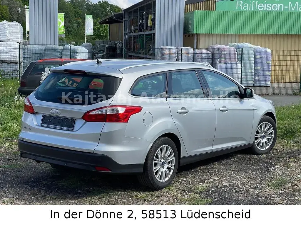Used Ford Focus Titanium 116 HP (85 kW) 2012 Silver Sedan