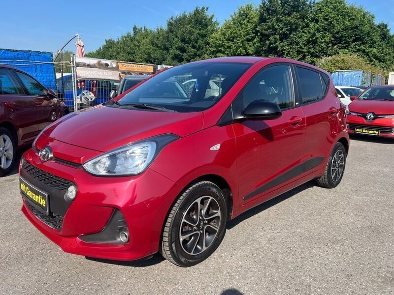 Rot Gebraucht 2018 Hyundai i10 Passion Kleinwagen | 7.999 € (Guter Preis) - Bild 1/4