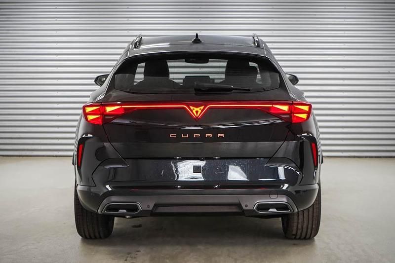 Neu Cupra Formentor 150 PS (110 kW) 2026 Midnight black metallic (0e) SUV