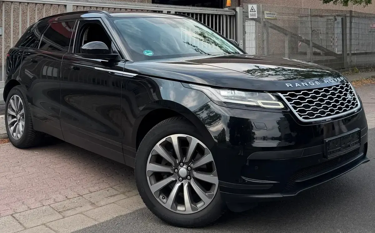 Gebraucht Land Rover Range Rover Velar 241 PS (177 kW) 2018 Schwarz SUV