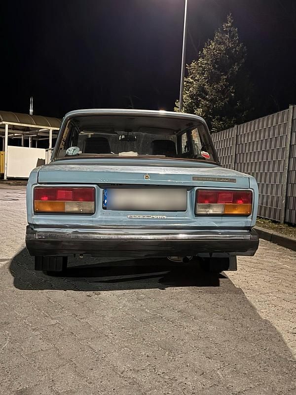 Gebraucht Lada 2107 75 PS (55 kW) 1990 Blau Limousine