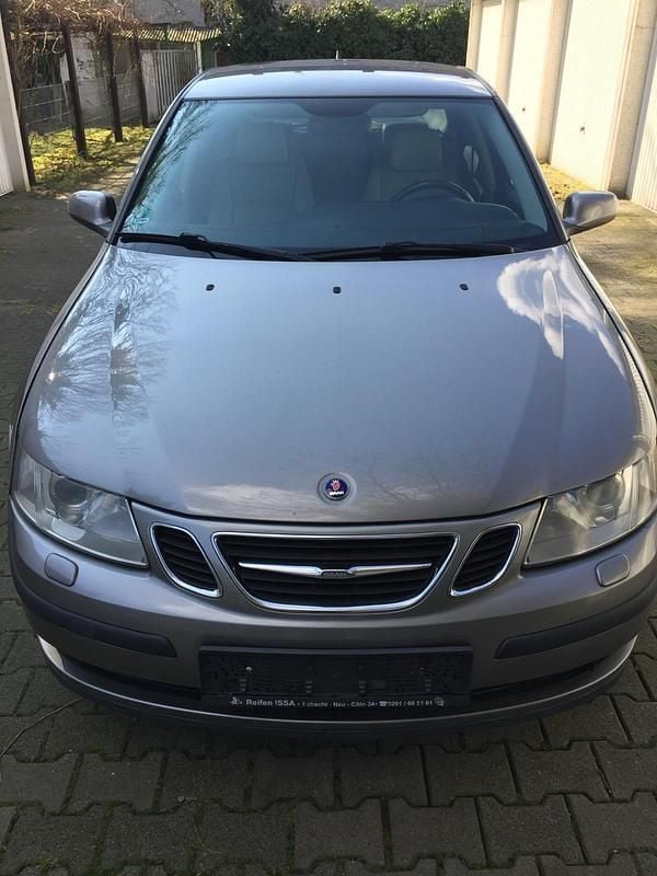 Gold Gebraucht 2006 Saab 9-3 Limousine | 2.200 € (Superpreis) - Bild 1/4