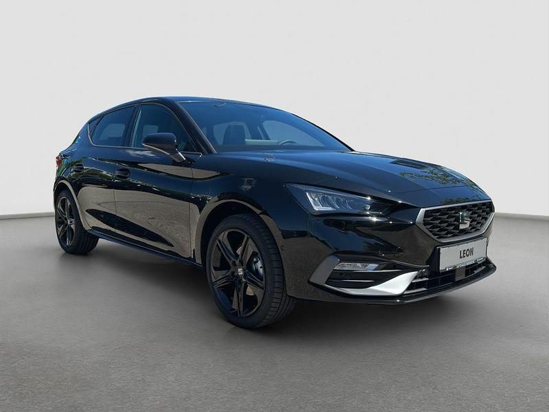 Gebraucht Seat Leon FR 150 PS (110 kW) 2025 Schwarz Limousine