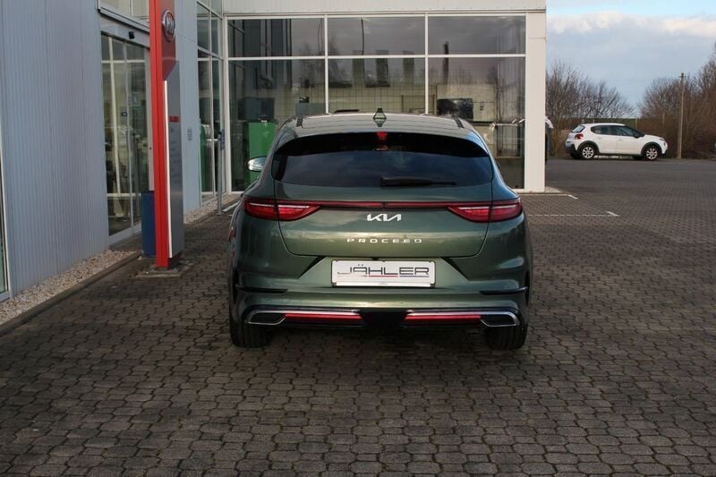 Neu Kia ProCeed GT-Line 140 PS (102 kW) 2025 Grün Kleinwagen