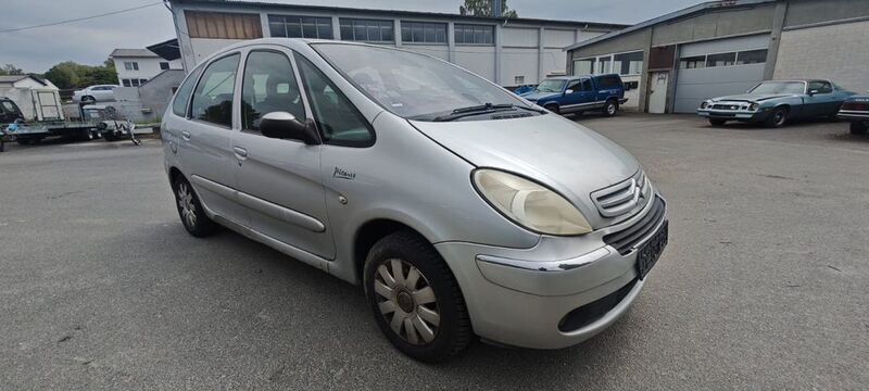 Silber Gebraucht 2008 Citroën Xsara Picasso Comfort Van / Kleinbus | 550 € (Guter Preis) - Bild 1/4