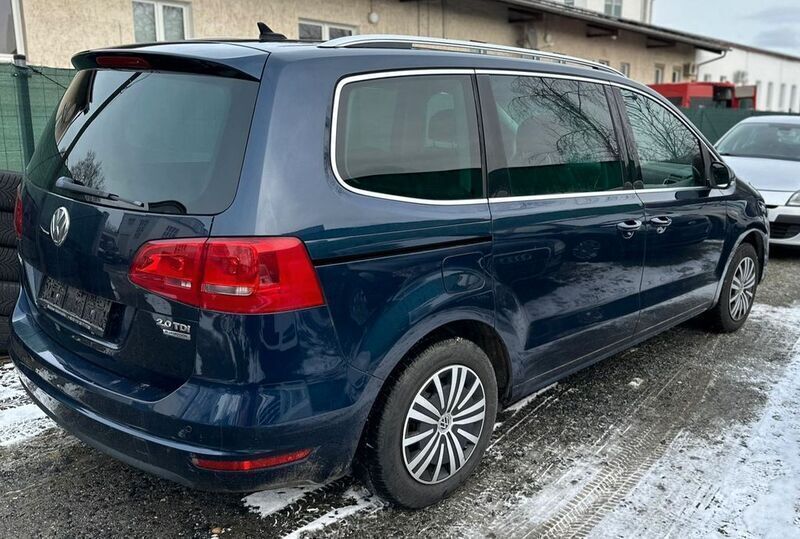Blau Gebraucht 2013 VW Sharan Comfortline Van / Kleinbus | 10.700 € (Fairer Preis) - Bild 1/4
