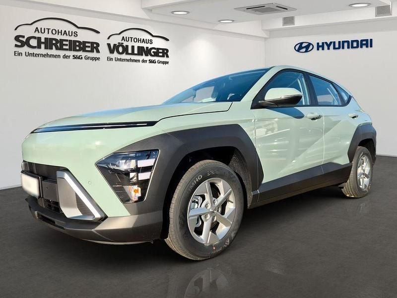 Neu Hyundai Kona Select 116 PS (85 kW) 2026 Mirage green SUV