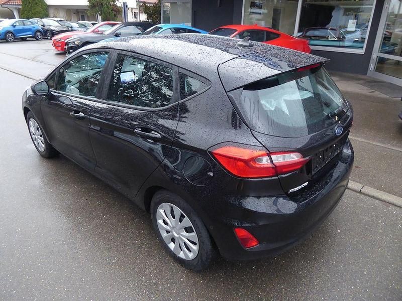 Gebraucht Ford Fiesta Cool & Connect 75 PS (55 kW) 2022 Schwarz Limousine