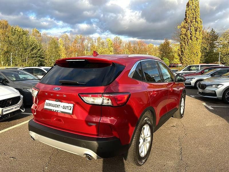 Gebraucht Ford Kuga Titanium 224 PS (164 kW) 2022 Lucidrot metallic SUV