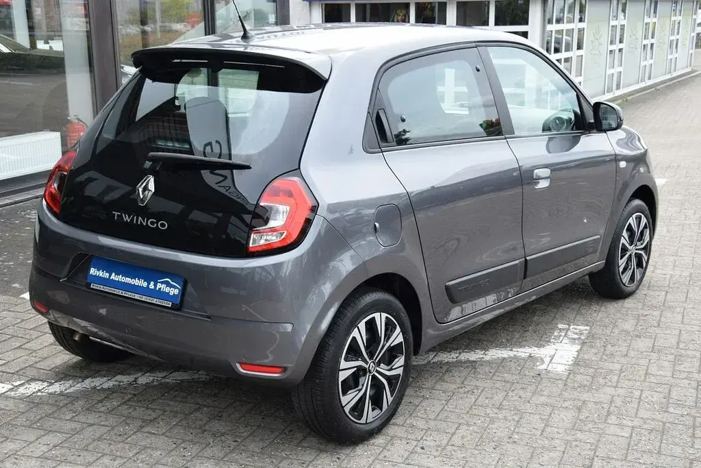 Gebraucht Renault Twingo 65 PS (47 kW) 2022 Grau Kleinwagen