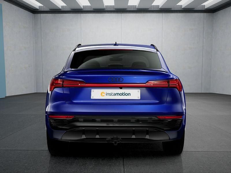 Gebraucht Audi Q8 Sportback e-tron 300 kW (408 PS) 2024 Blau SUV