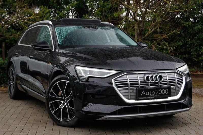 Usata Audi e-tron 230 kW (313 CV) 2019 Nero SUV