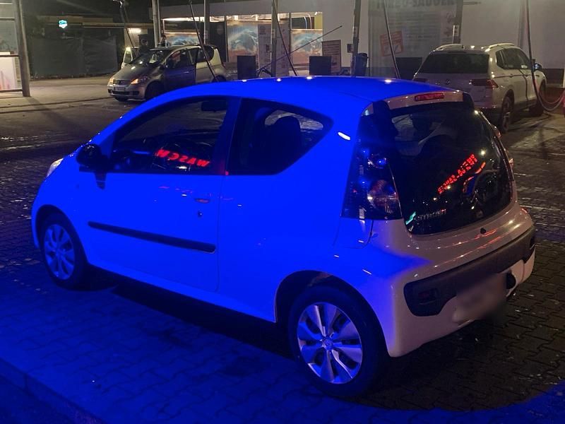 Gebraucht Citroën C1 68 PS (50 kW) 2009 Weiß Kleinwagen