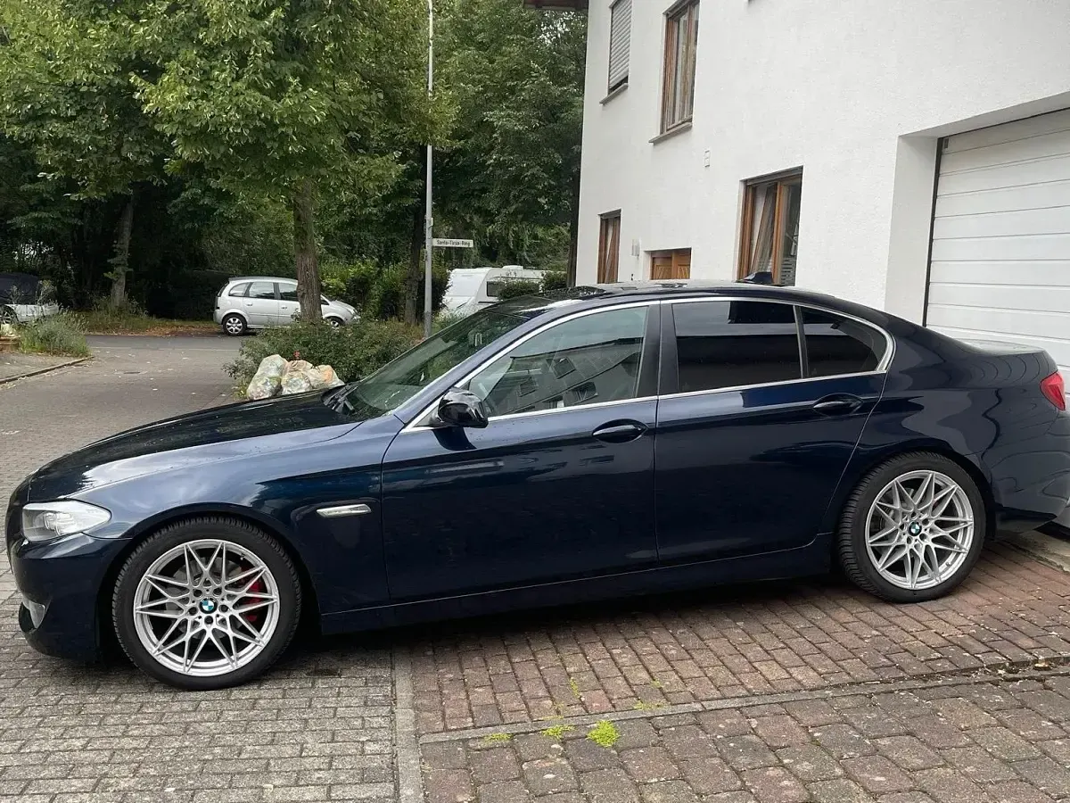 Brugt BMW 523 204 HK (150 kW) 2011 Blå Sedan