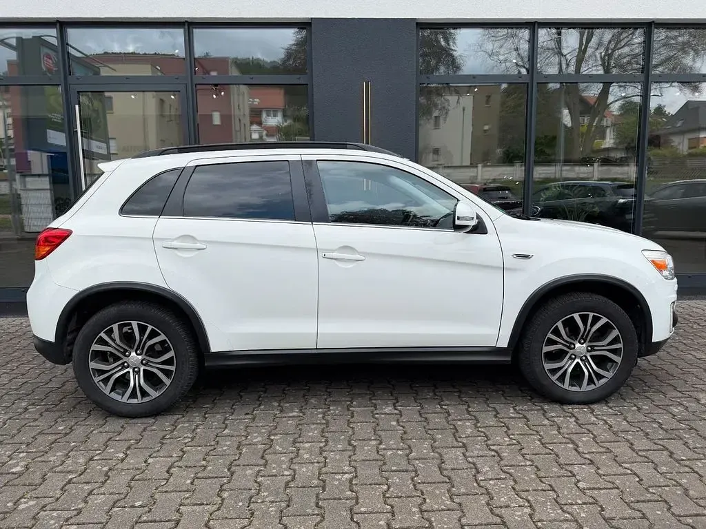 Second-hand Mitsubishi ASX 150 CP (110 kW) 2017 Alb SUV