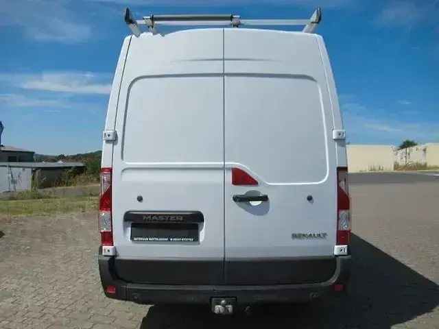 Gebraucht Renault Master 150 PS (110 kW) 2021 Weiß Van / Kleinbus