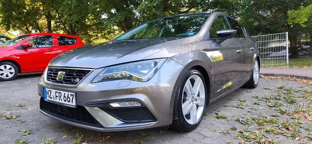 Gebraucht Seat Leon FR 179 PS (131 kW) 2017 Grau Limousine