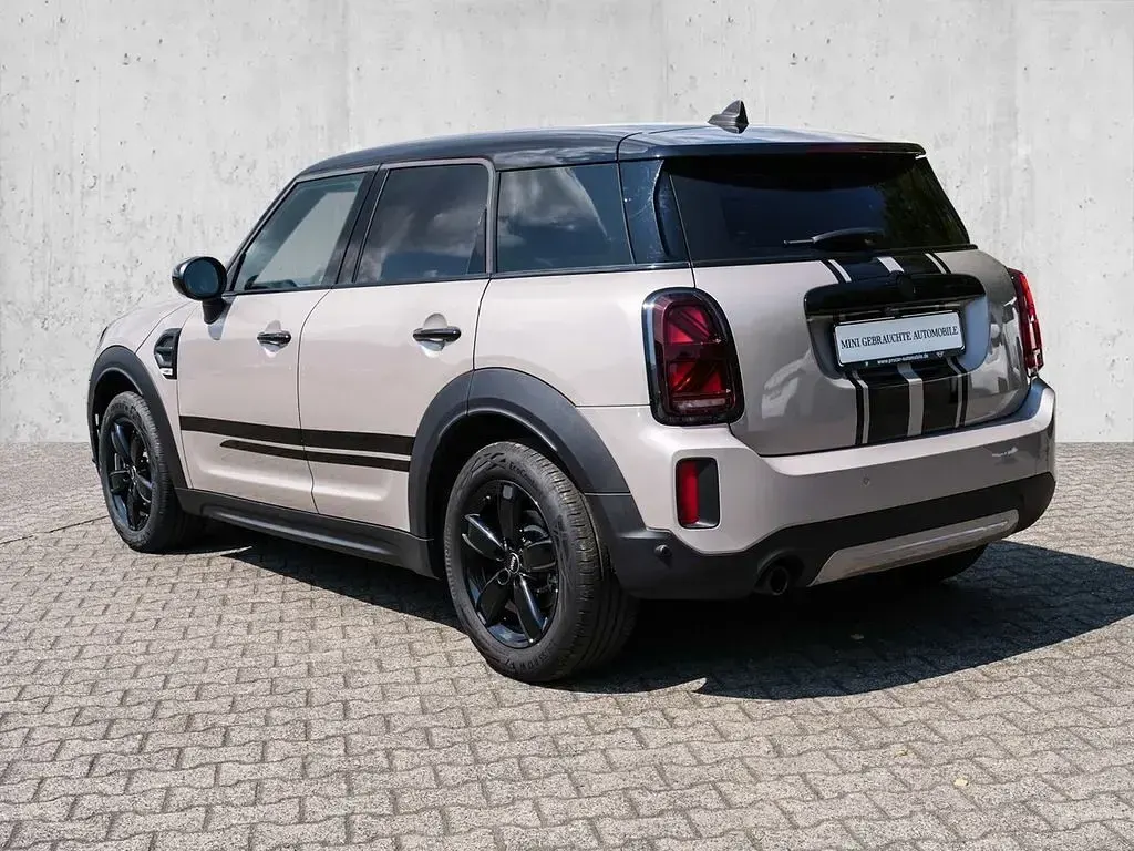 Gebraucht Mini Cooper 136 PS (100 kW) 2023 Silber Kleinwagen