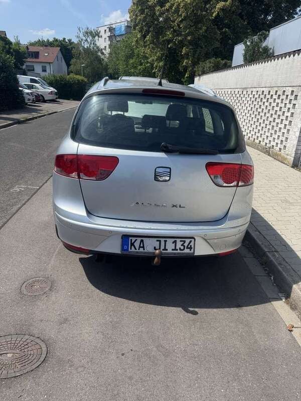 Gebraucht 2010 Seat Altea XL Sport Van / Kleinbus | 2.900 € (Fairer Preis) - Bild 1/4