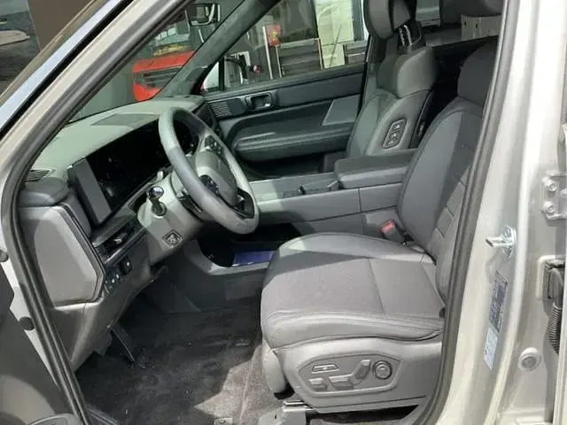 Neu Hyundai Santa Fe Blackline 179 PS (131 kW) 2026 Typhoon silver metallic typhoon silver metallic SUV