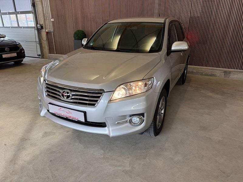 Gebraucht Toyota RAV4 150 PS (110 kW) 2012 Silber SUV