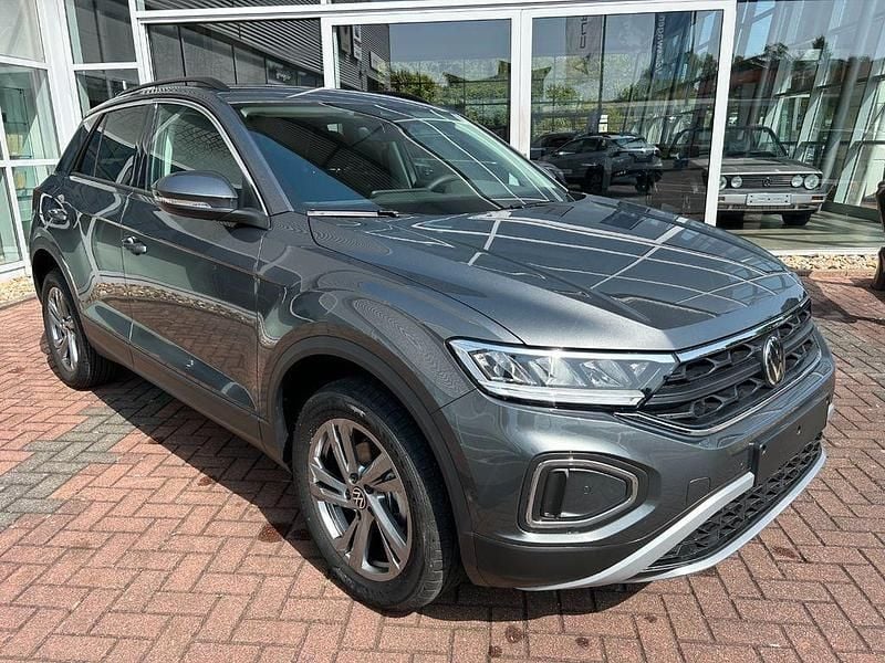 Grau Neu 2025 VW T-Roc Life SUV | 32.490 € (Guter Preis) - Bild 1/4