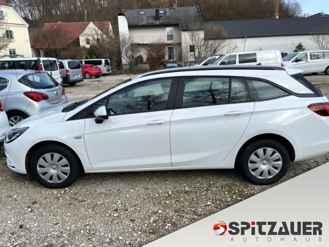 Gebraucht Opel Astra Business 95 PS (69 kW) 2017 Weiss Kombi