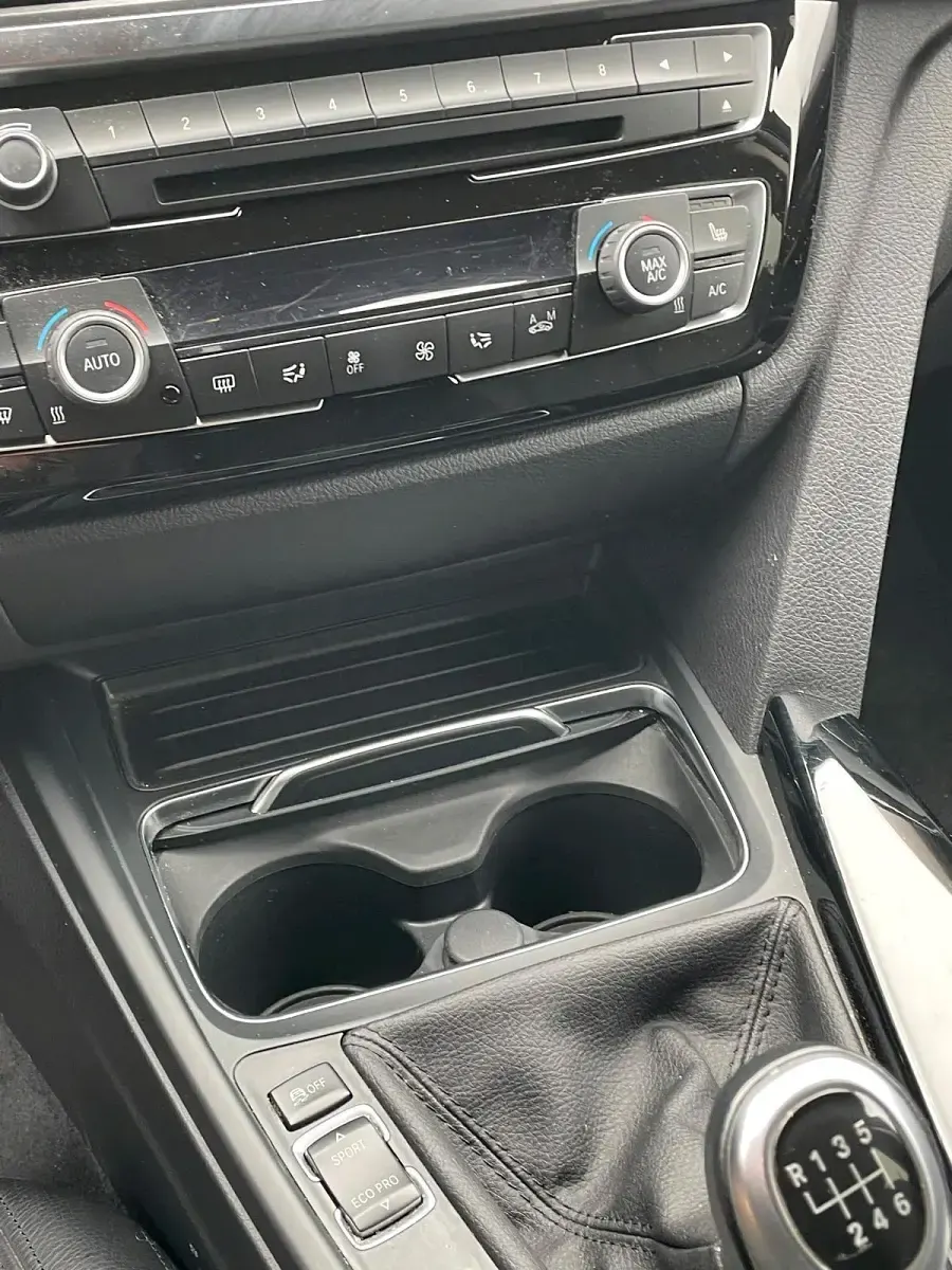 Gebraucht BMW 318 150 PS (110 kW) 2017 Schwarz Kombi