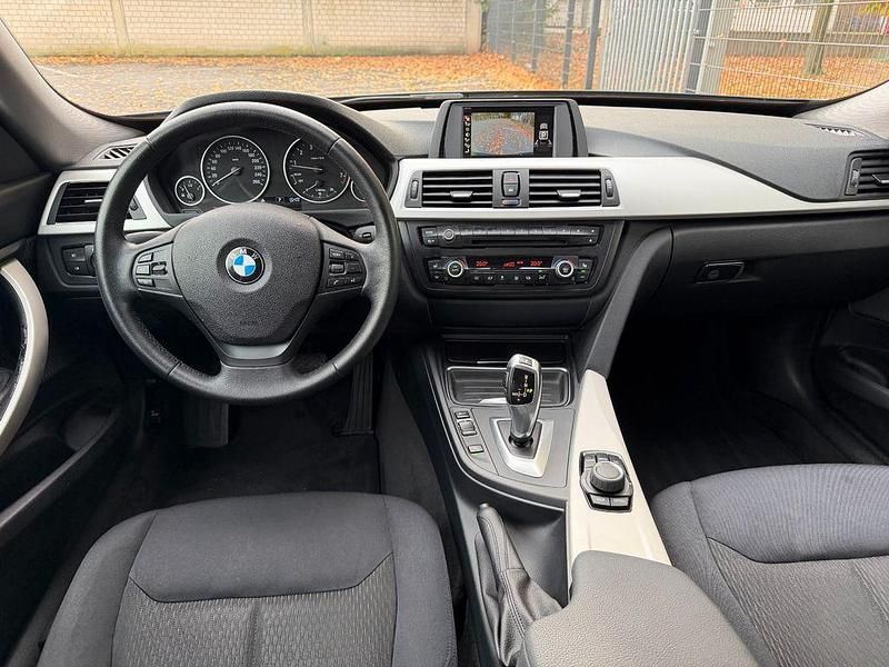 Gebraucht BMW 328 Gran Turismo Comfort Edition 245 PS (180 kW) 2013 Blau Limousine