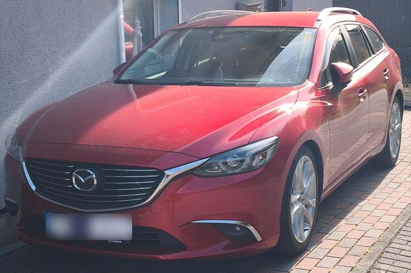 Gebraucht Mazda 6 Nakama 165 PS (121 kW) 2017 Rot Kombi