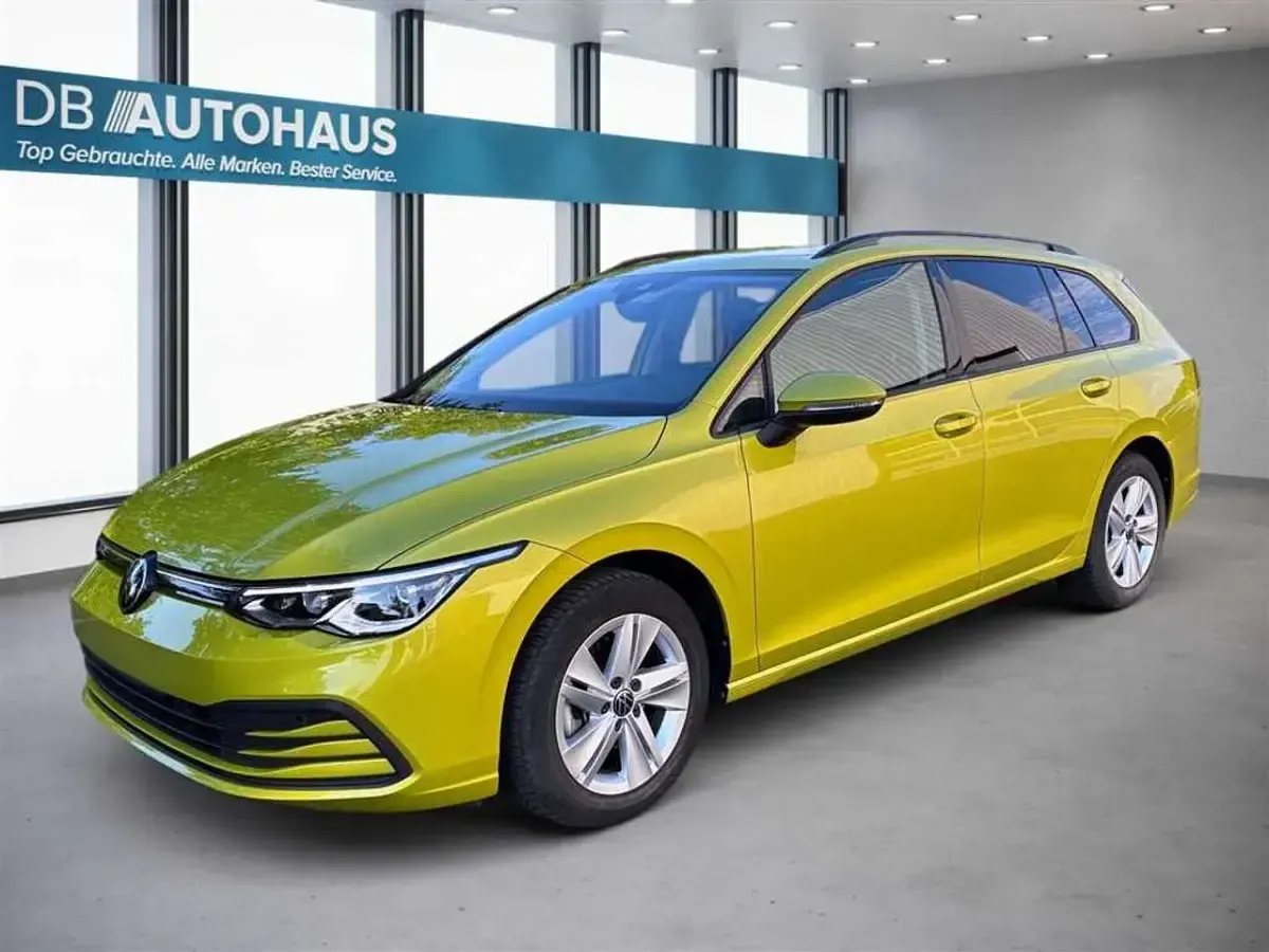 Gebraucht VW Golf VIII Life 150 PS (110 kW) 2024 Kombi