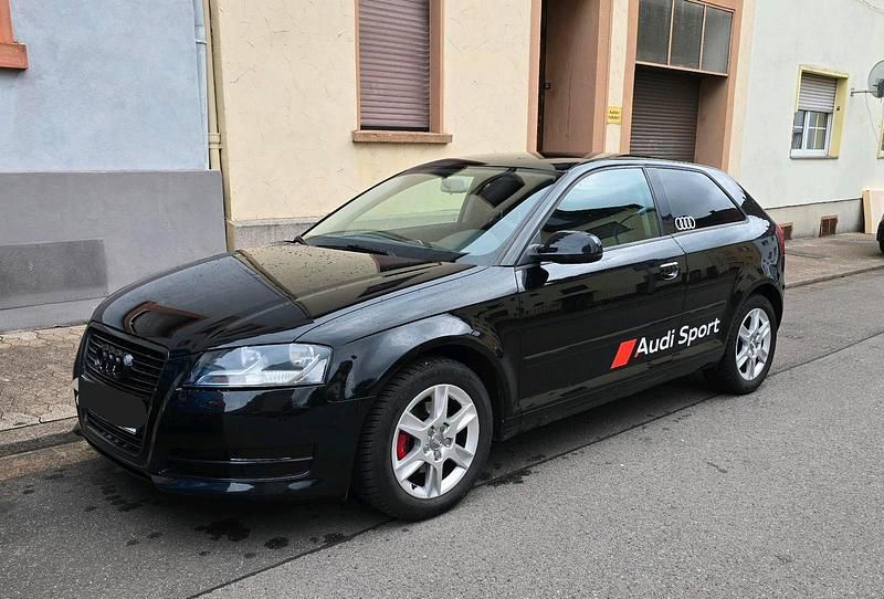 Gebraucht Audi A3 Cabriolet 102 PS (75 kW) 2010 Schwarz Cabrio