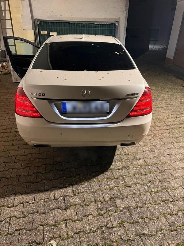 Weiß Gebraucht 2009 Mercedes S400 Limousine | 11.999 € (Superpreis) - Bild 1/4