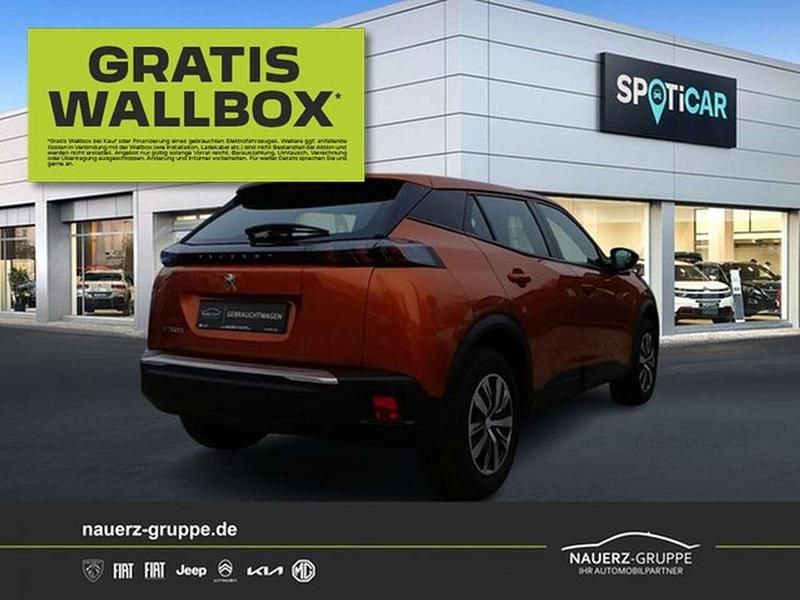 Gebraucht Peugeot e-2008 Active 100 kW (136 PS) 2022 Orange SUV