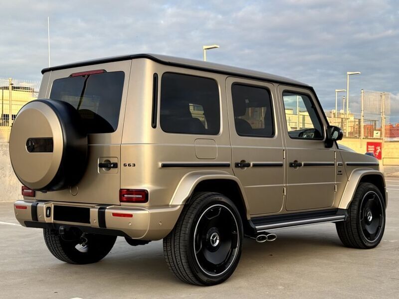 Gold Gebraucht 2024 Mercedes G63 AMG AMG SUV | 209.990 € - Bild 1/4